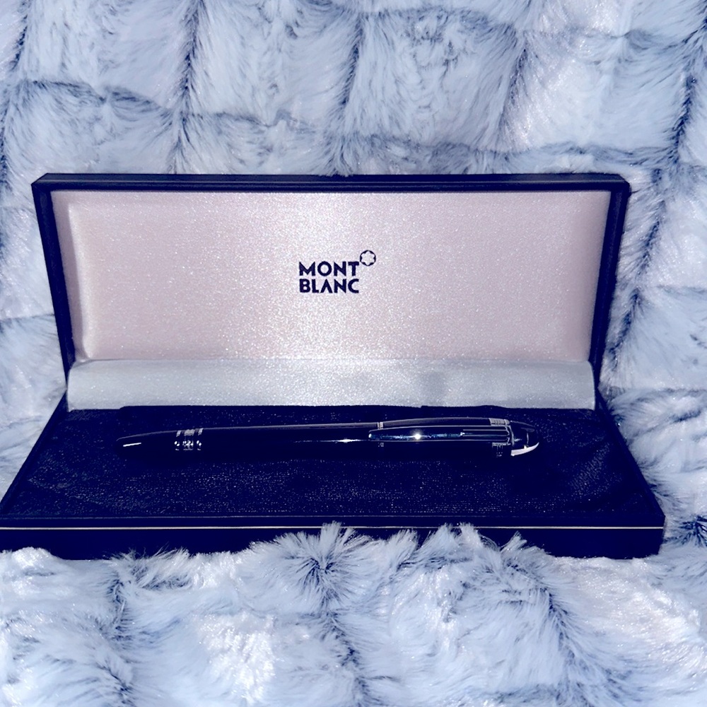 Authentic Mont Blanc Star Walker Rollerball 🖊️